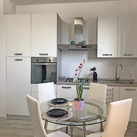 Familybo Delight - Front Station